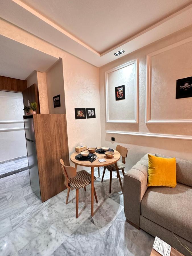 Luxueux Studio A Cote De Mcdo & Zara Maarif Casa Blanca Exterior foto