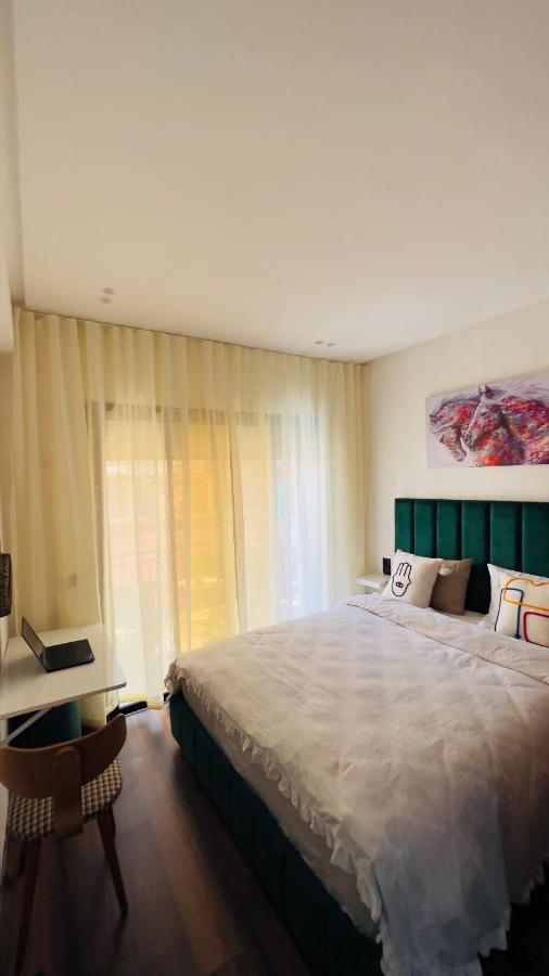 Luxueux Studio A Cote De Mcdo & Zara Maarif Casa Blanca Exterior foto